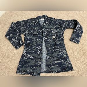 Small extra large navy military camo top long sleeve